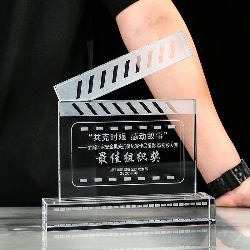 Photography Competition - ถ้วยรางวัลคริสตัลที่กําหนดเองสําหรับการถ่ายภาพโทรทัศน์ภาพยนตร์ การแข่งขันวิดีโอสั้น พนักงานดีเยี่ยม เหรียญตกแต่งบ้าน 1 ชิ้น