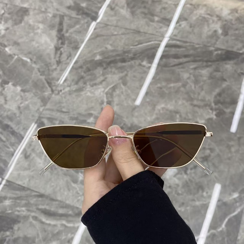 แว่นกันแดดโลหะทรงข้าวหลามตัดสำ - Photography Fashion บทวิจารณ์และราคา