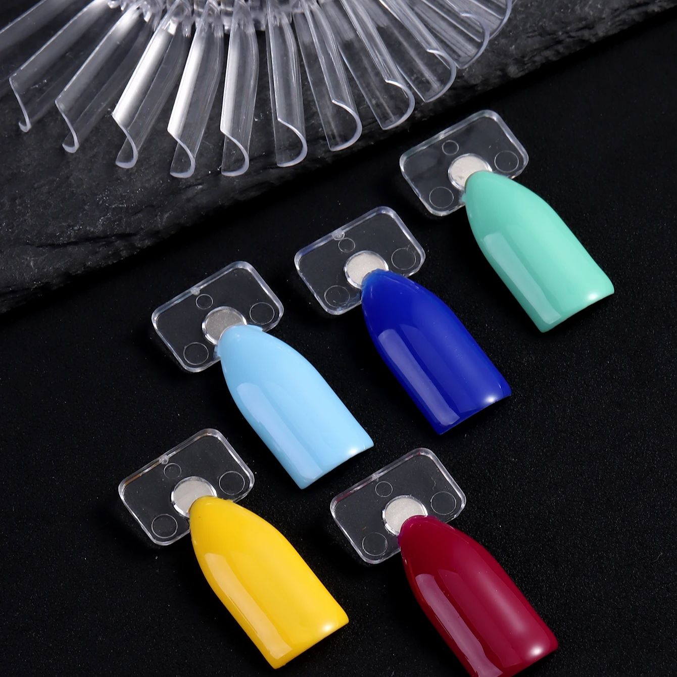 แผ่นแสดงสียาทาเล็บ, แผ่นตัวอย่ - Color Checker Card บทวิจารณ์และราคา